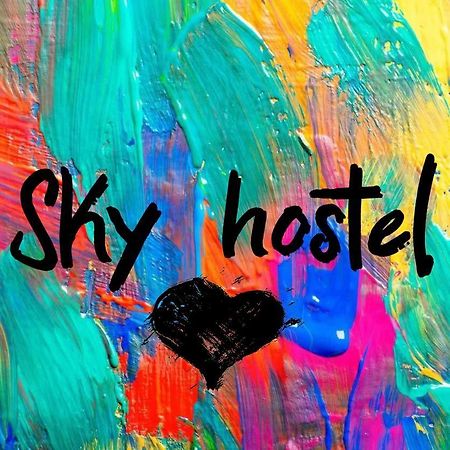 Sky Hostel Almaty Exterior photo